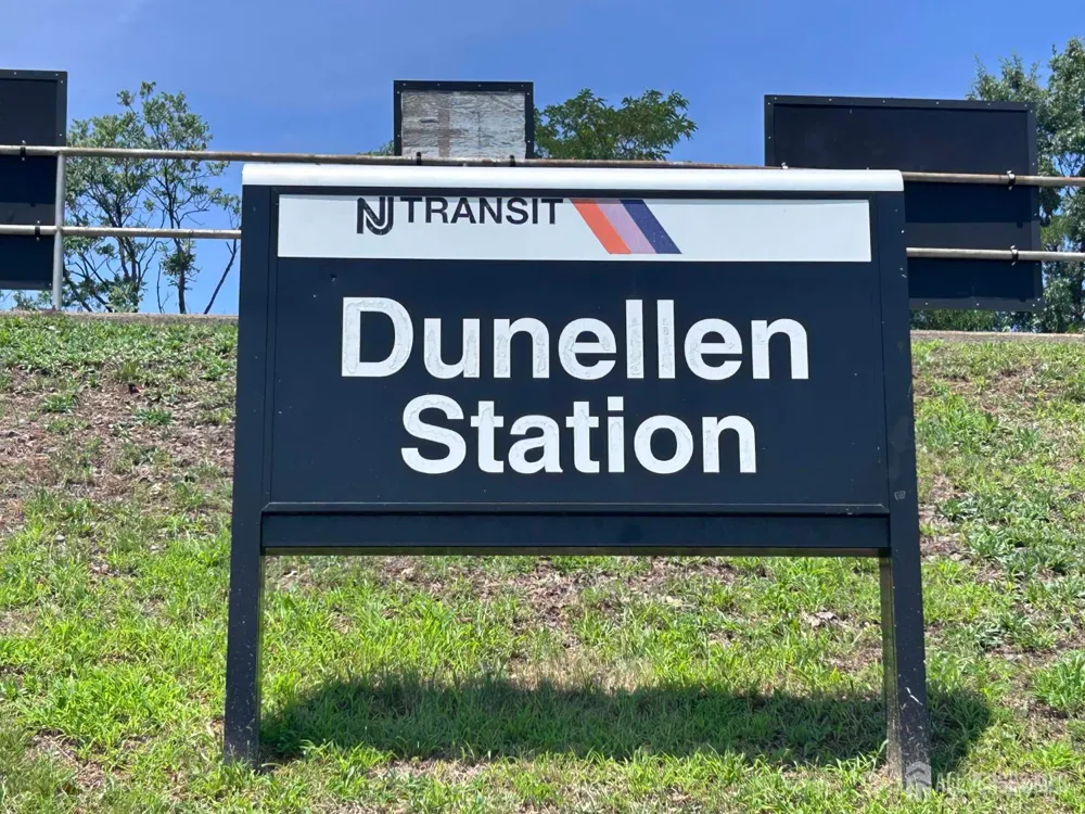735 Station Road Dunellen, NJ 08812