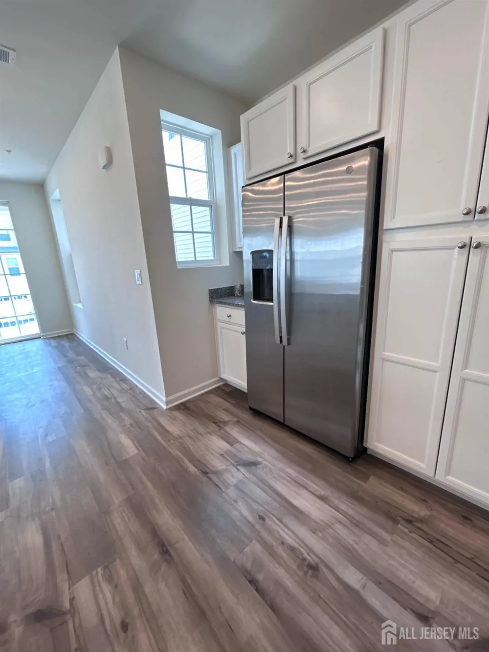 735 Station Road Dunellen, NJ 08812
