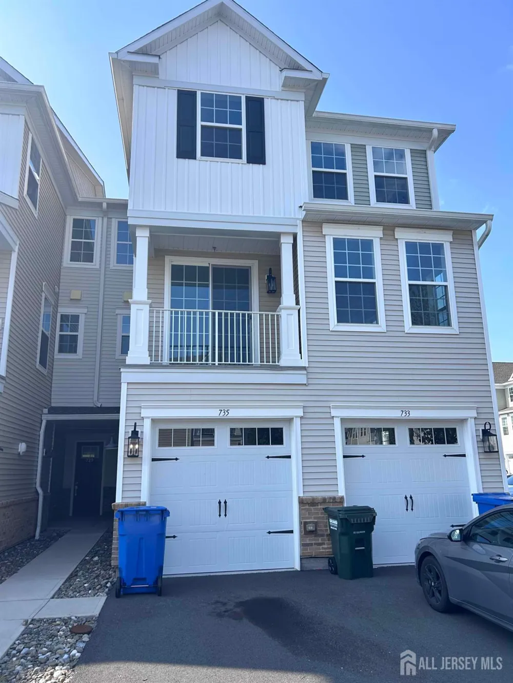 735 Station Road Dunellen, NJ 08812