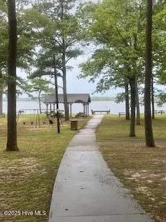 305/307 Yakima Trail Edenton, NC 27932