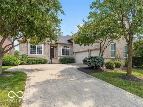 15471 Mission Hills Drive