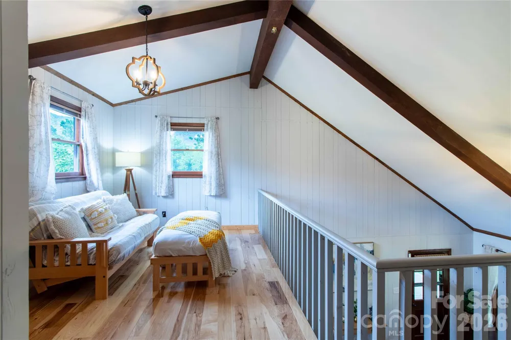 132 Hurd Road Canton, NC 28716