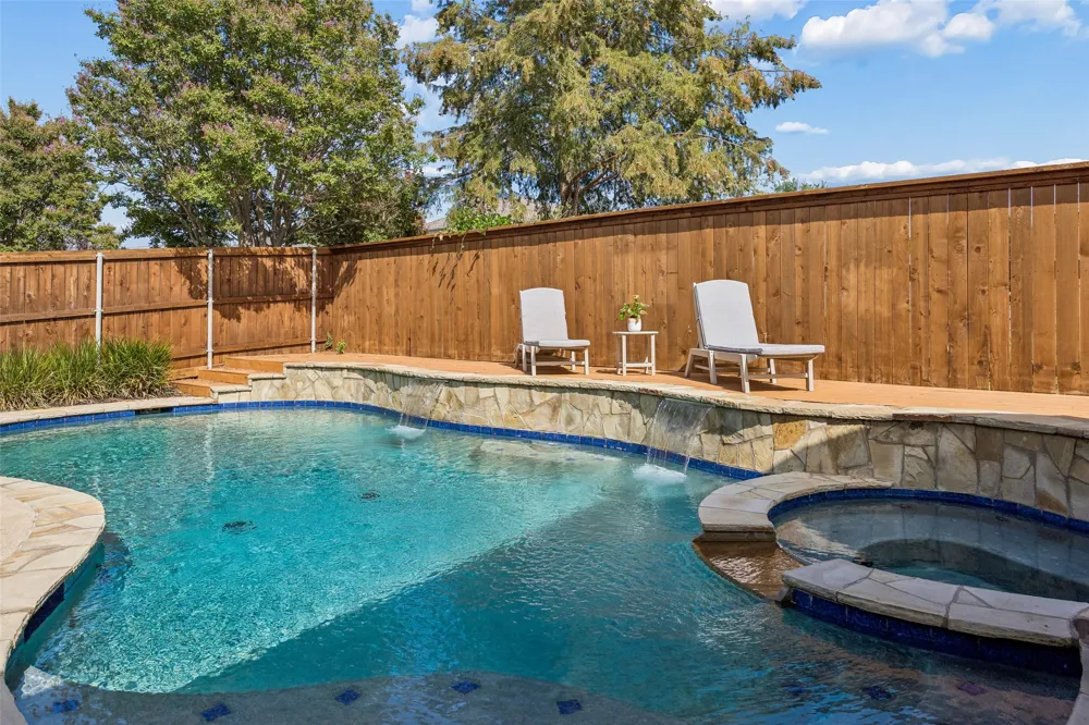10418 Greenbriar Lane Rowlett, TX 75089