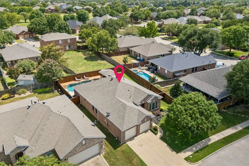 10418 Greenbriar Lane Rowlett, TX 75089