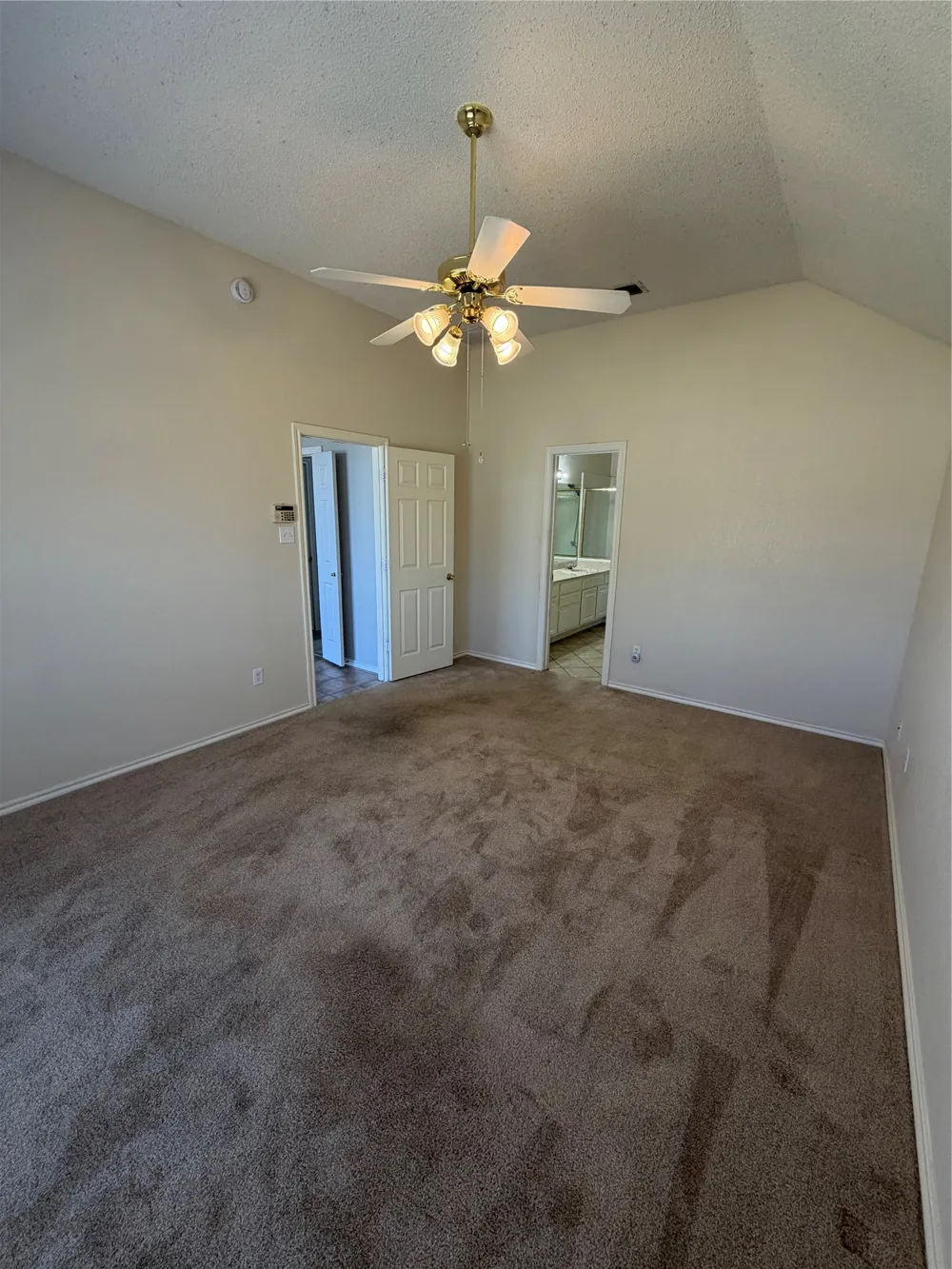 1427 Shadow Run Weatherford, TX 76086
