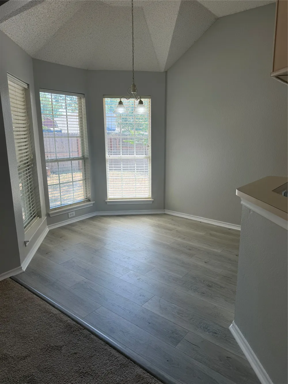 1427 Shadow Run Weatherford, TX 76086