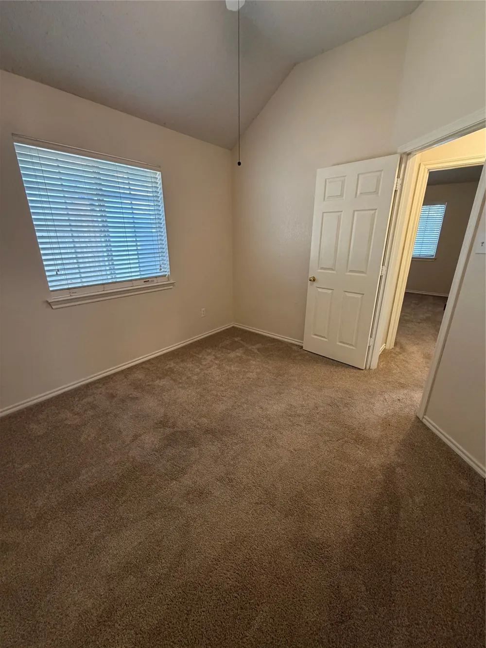 1427 Shadow Run Weatherford, TX 76086