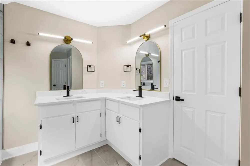 4335 Abbotts Pointe Court Duluth, GA 30097