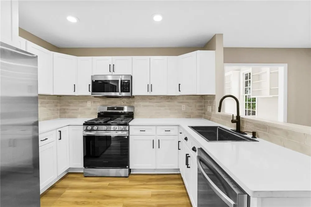 4335 Abbotts Pointe Court Duluth, GA 30097
