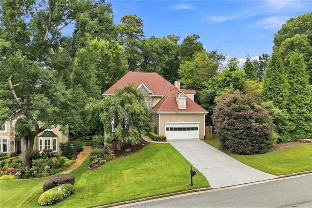 7350 Devonhall Way Johns Creek, GA 30097
