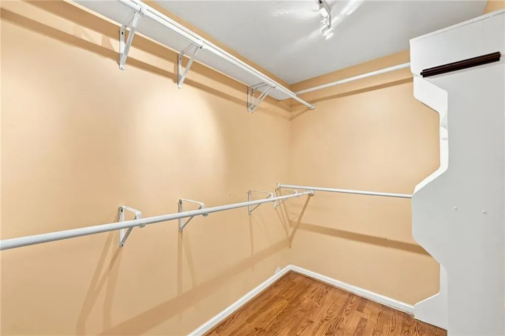 7350 Devonhall Way Johns Creek, GA 30097