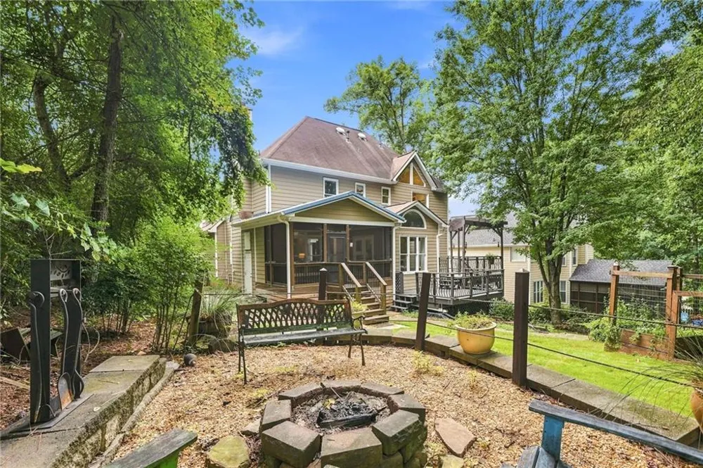 7350 Devonhall Way Johns Creek, GA 30097