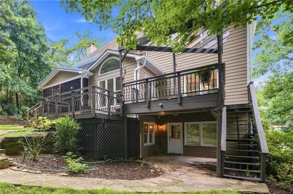 7350 Devonhall Way Johns Creek, GA 30097