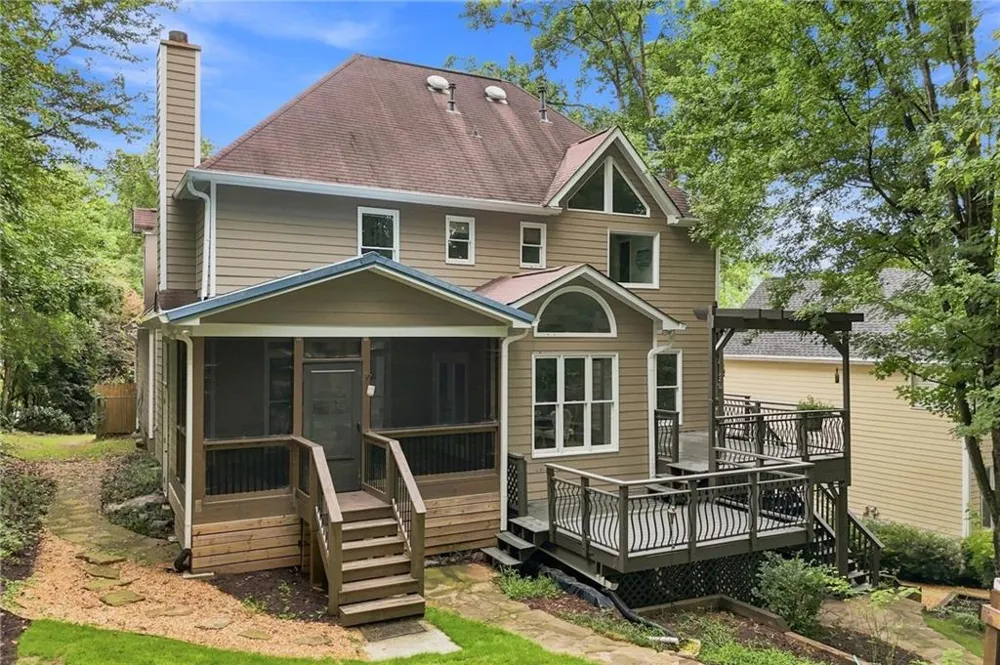 7350 Devonhall Way Johns Creek, GA 30097
