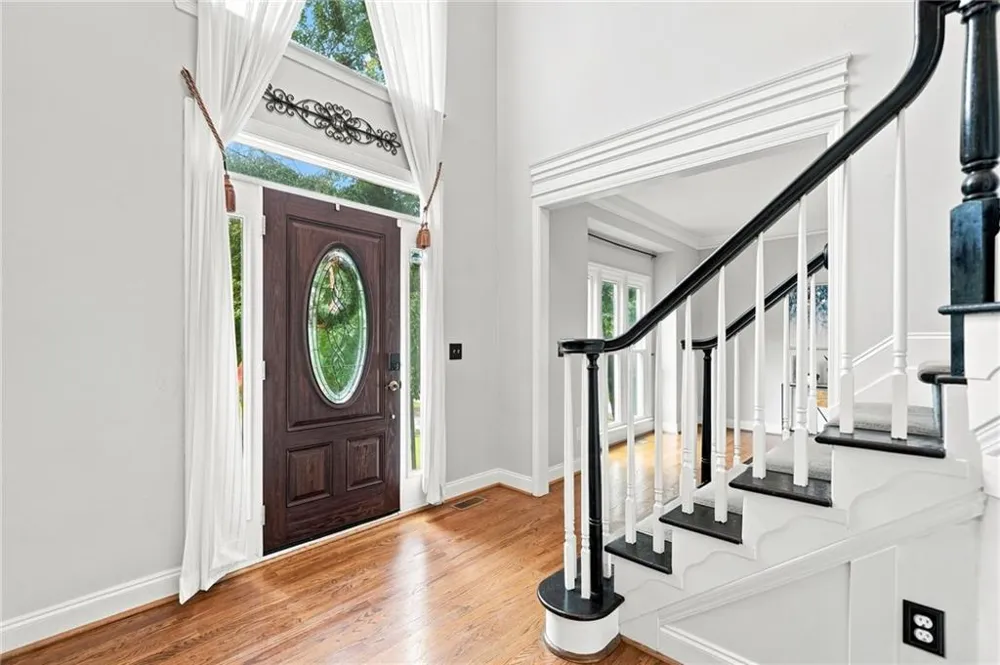 7350 Devonhall Way Johns Creek, GA 30097