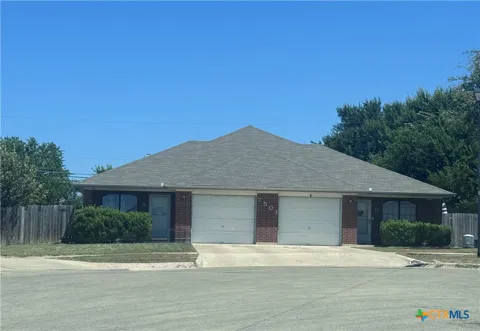 3501 Dustin Court