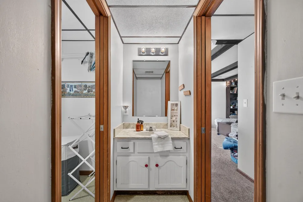 4788 Moon Lake Road Jackson, MI 49201
