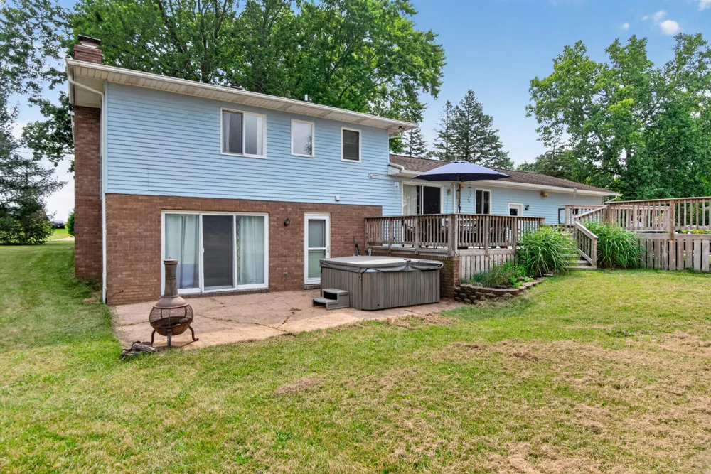 4788 Moon Lake Road Jackson, MI 49201
