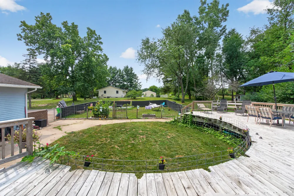 4788 Moon Lake Road Jackson, MI 49201