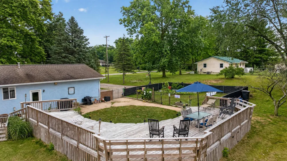4788 Moon Lake Road Jackson, MI 49201