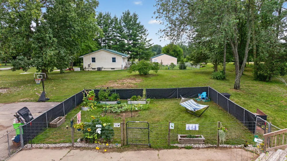 4788 Moon Lake Road Jackson, MI 49201