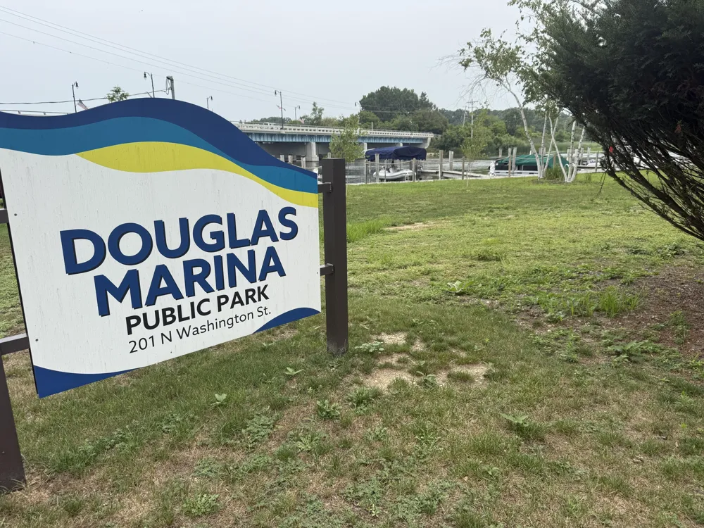 110 Washington Street #E Douglas, MI 49406