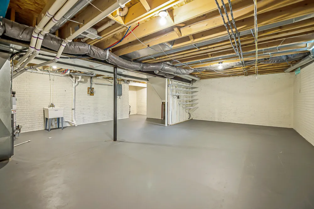 2677 Brooklyn Drive Ypsilanti, MI 48198