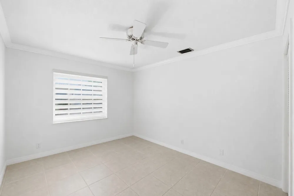 8719 NW 1ST STREET Coral Springs, FL 33071