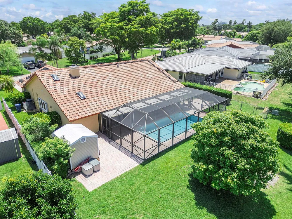 8719 NW 1ST STREET Coral Springs, FL 33071