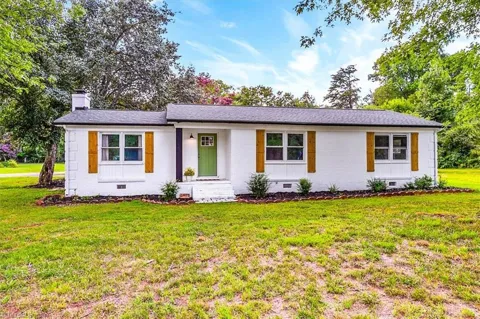 5401 Yanceyville Road