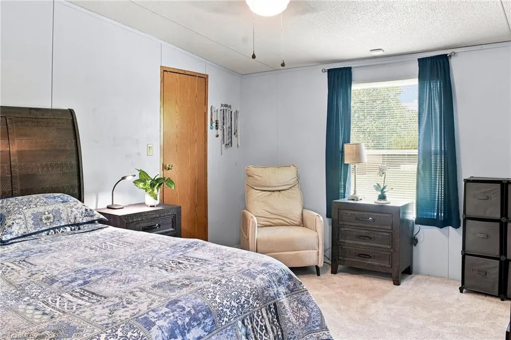 5191 US Highway 601 Mocksville, NC 27028