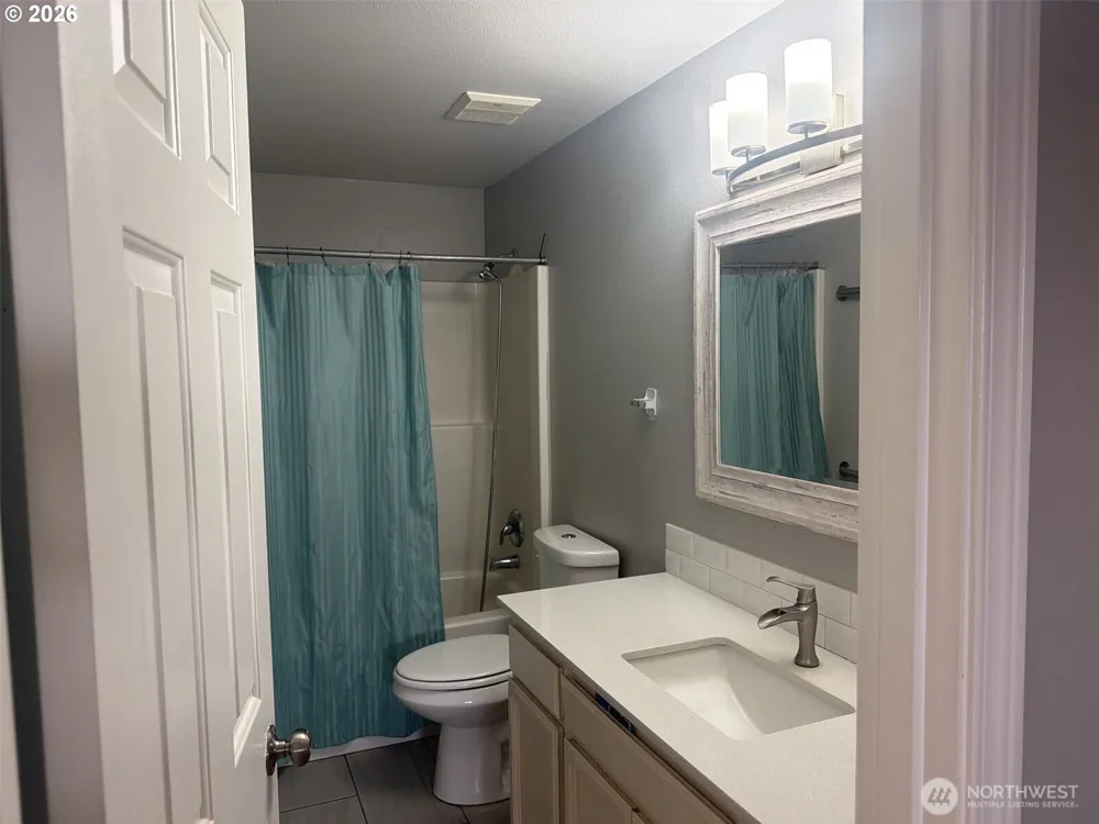 3709 NE 98th Street Vancouver, WA 98665