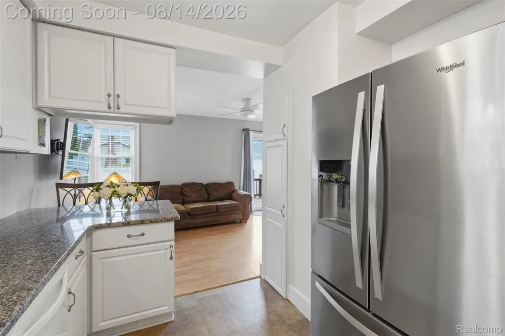 1998 Columbia Road Berkley City, MI 48072