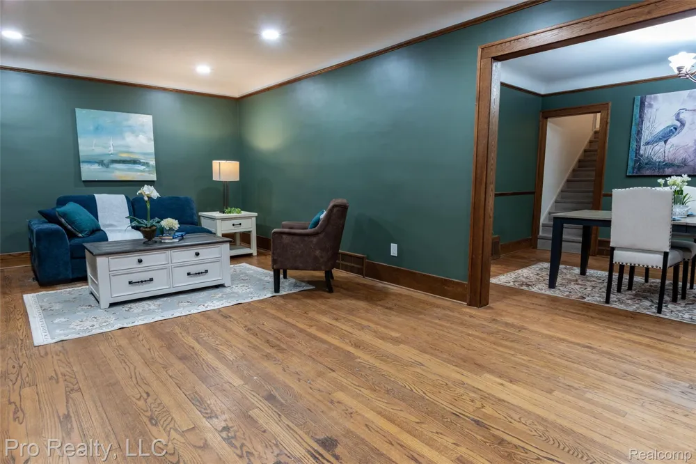 735 Withington Street Ferndale City, MI 48220