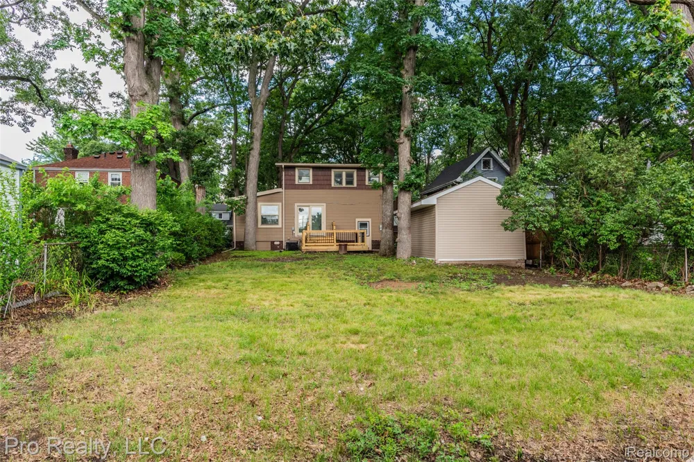 735 Withington Street Ferndale City, MI 48220