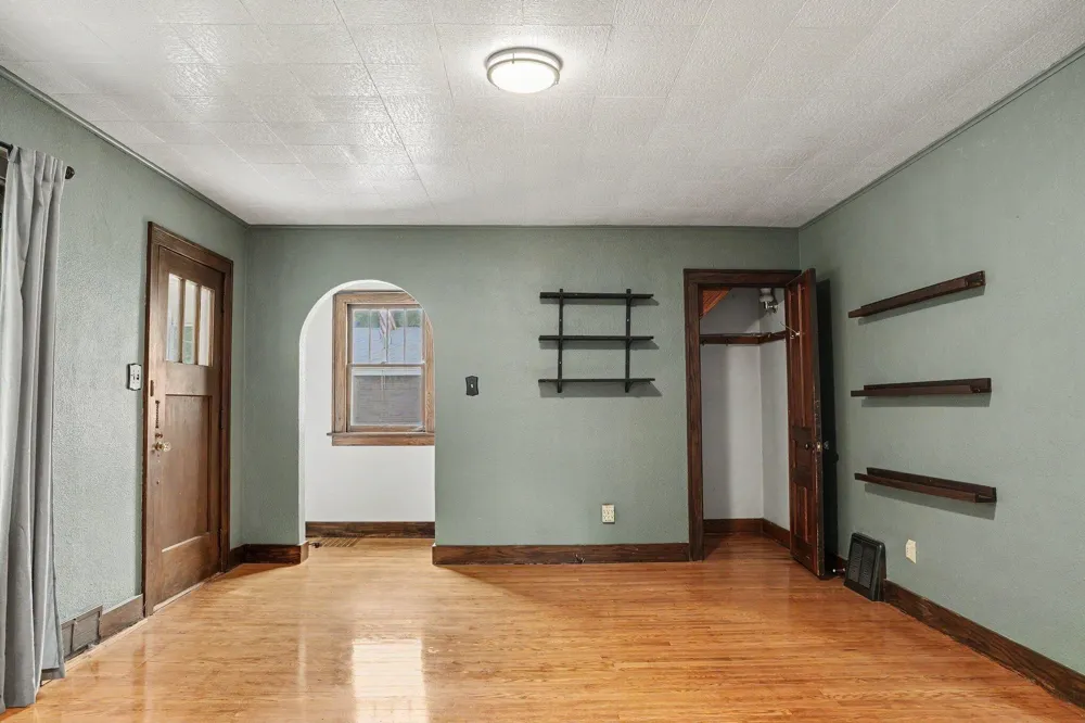 114 Mansie Street Marshall Township, MI 49033