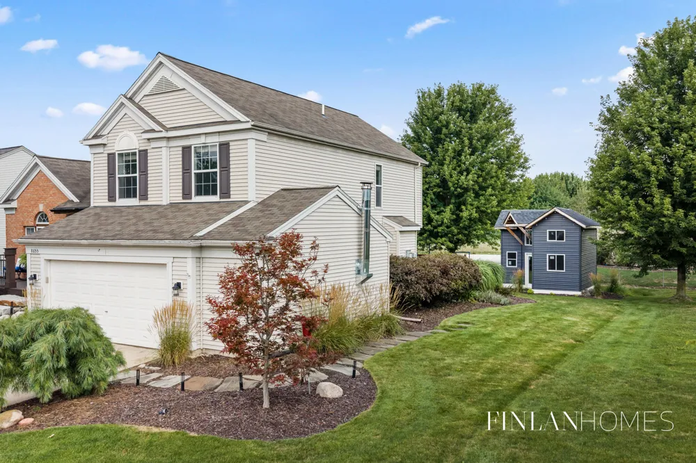 8655 Haystack Road SE Caledonia Township, MI 49316