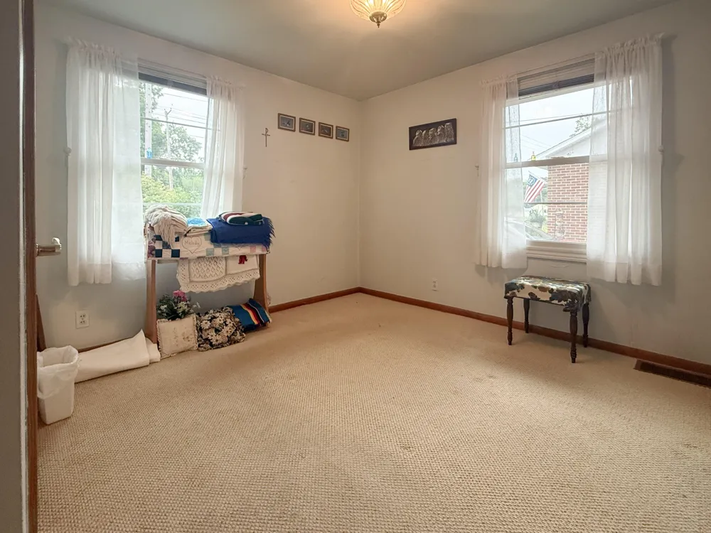624 Helena Street Dowagiac City, MI 49047