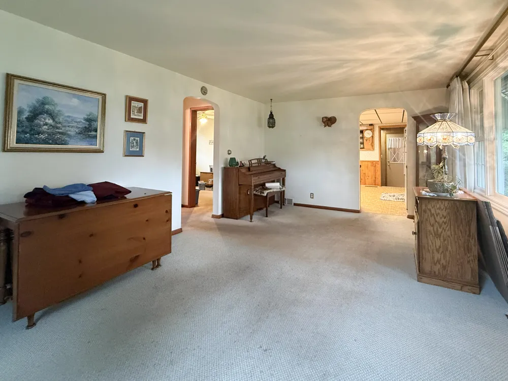 624 Helena Street Dowagiac City, MI 49047
