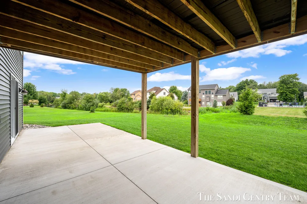 36 W Farr Road Norton Shores City, MI 49444