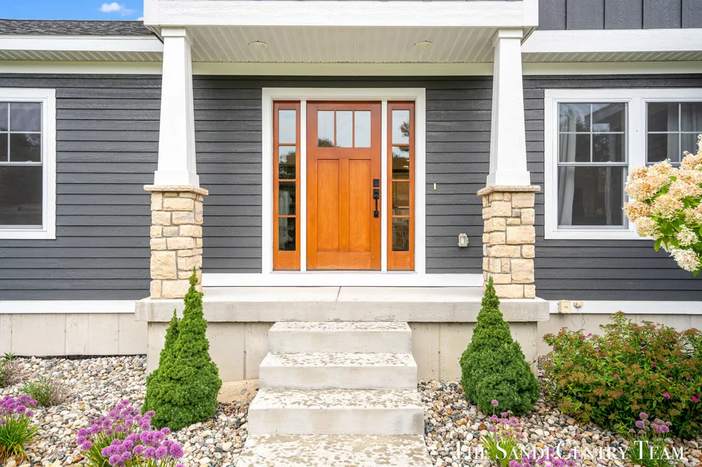 36 W Farr Road Norton Shores City, MI 49444