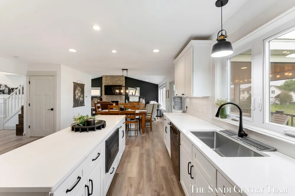 36 W Farr Road Norton Shores City, MI 49444