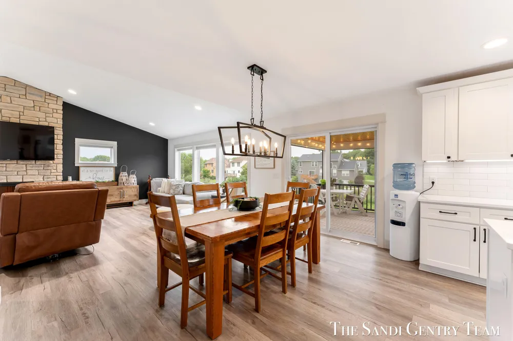36 W Farr Road Norton Shores City, MI 49444