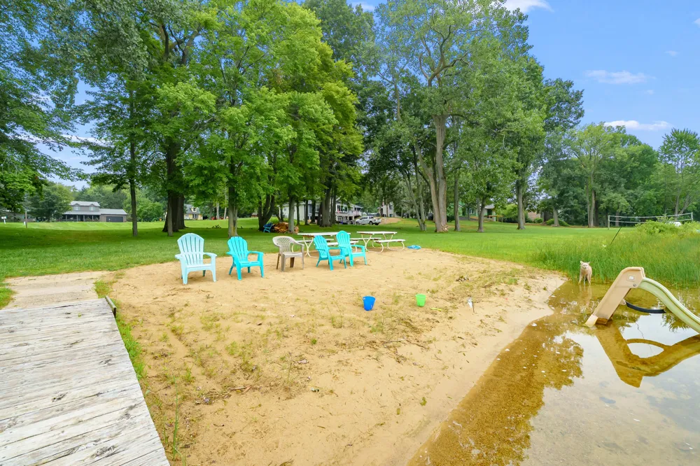 43501 Duane Lane Paw Paw Township, MI 49079