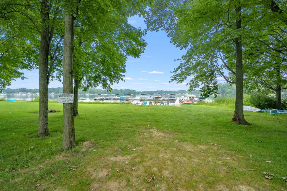 43501 Duane Lane Paw Paw Township, MI 49079