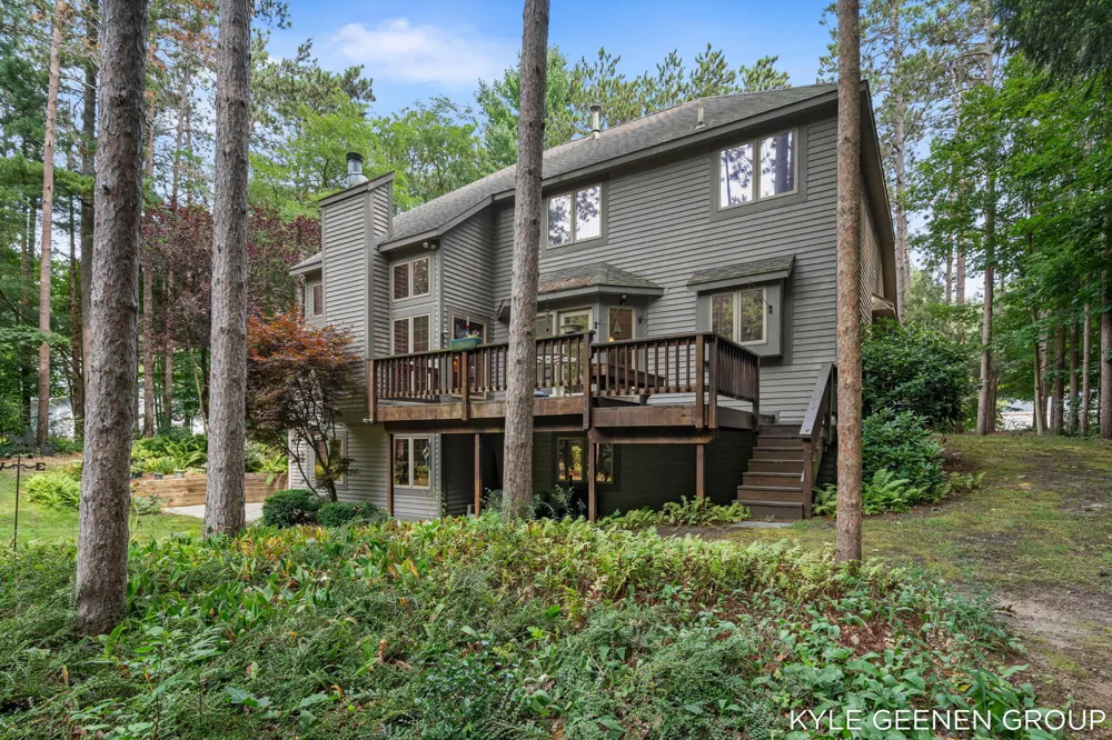 13469 Redbird Lane Grand Haven Charter Township, MI 49417