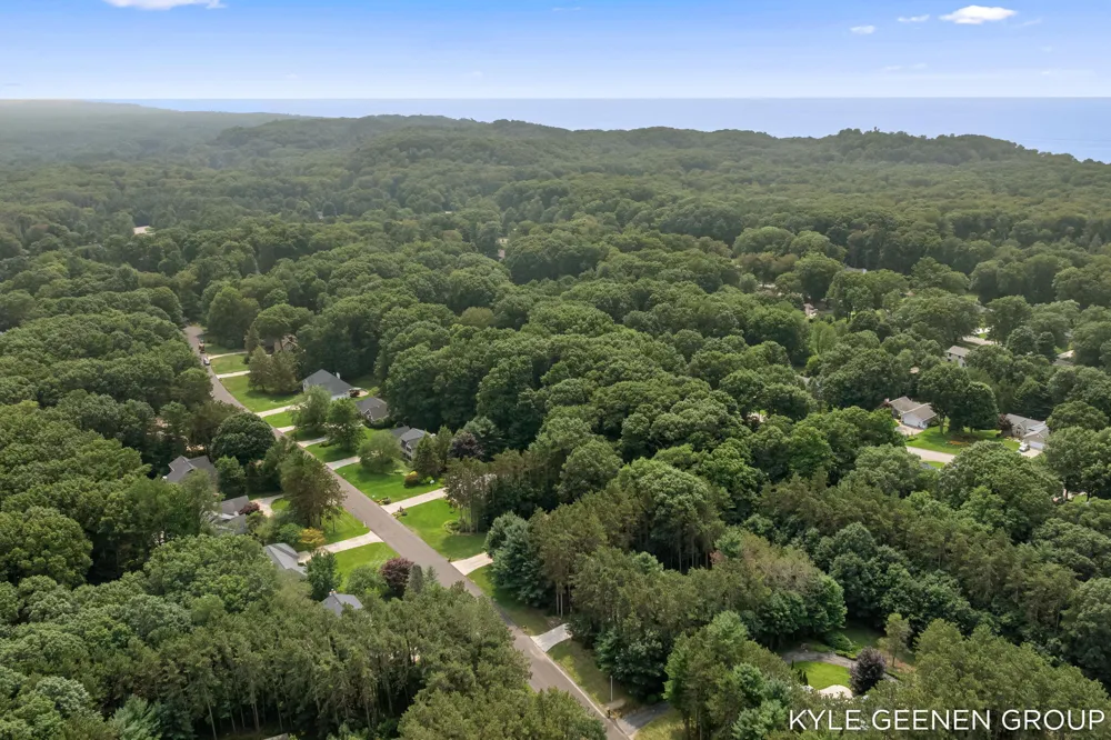 13469 Redbird Lane Grand Haven Charter Township, MI 49417