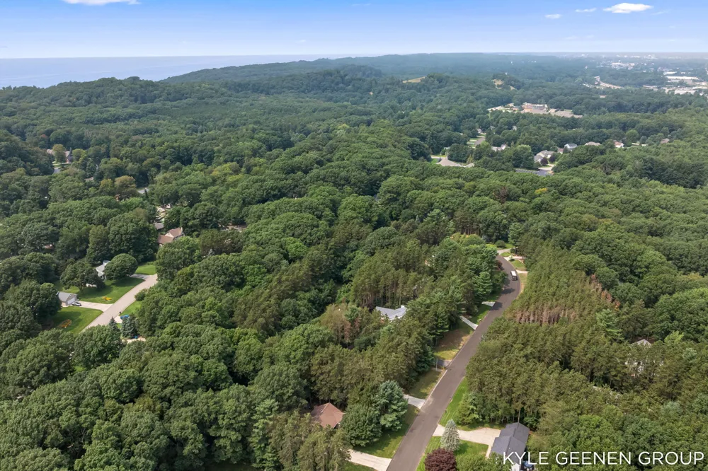 13469 Redbird Lane Grand Haven Charter Township, MI 49417