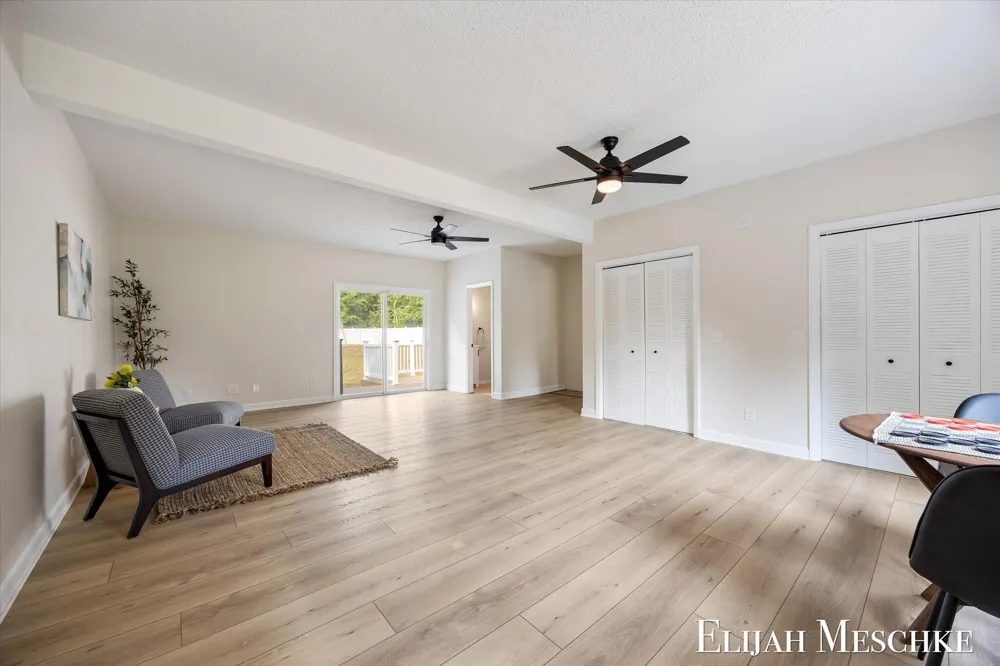 3240 E Riley Thompson Road Dalton Township, MI 49457