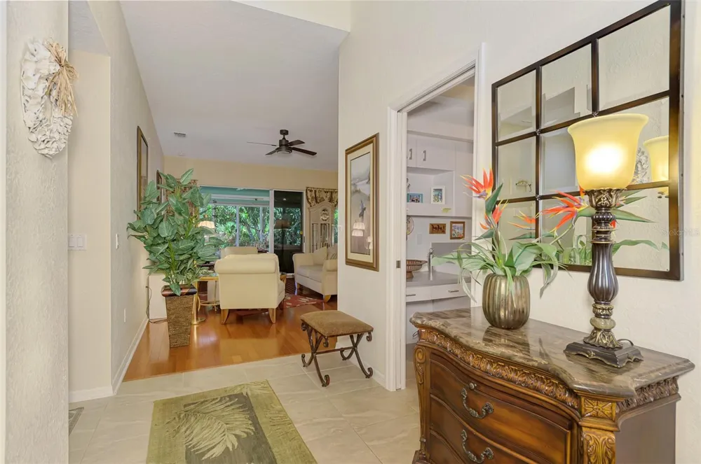8252 PARKSIDE DRIVE Englewood, FL 34224